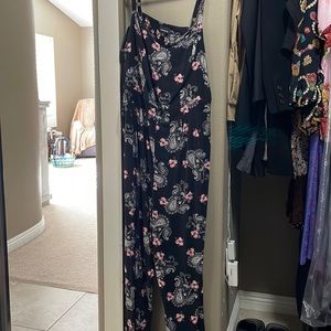 Torrid jumpsuit - black & pink floral
